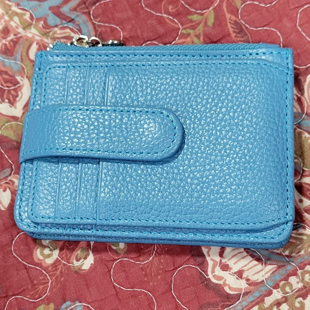 NWOT- RFID Faux Leather Card Holder w/ID Window Flap & Zipper Pocket - Picture 5 of 6